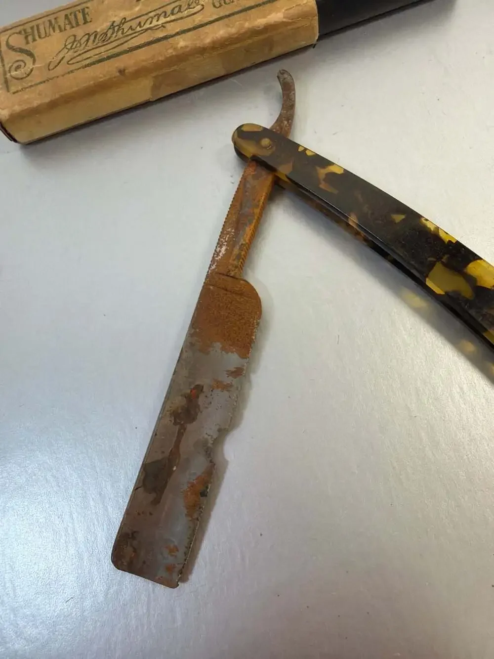 Vintage Shumate Prince Straight Razor with Tortoiseshell Handle and Original Box